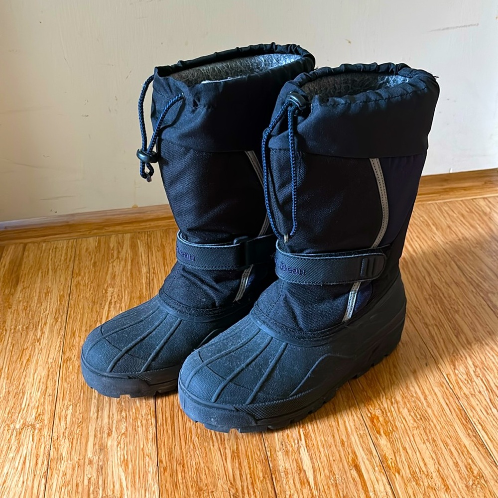 LLBean Size 4 Kids Snow Boots